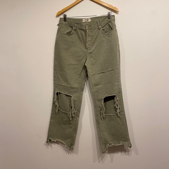 Free People Maggie Mid Rise Baggy Distressed Straight Leg Jeans in Green Size 28 - Picture 2 of 7